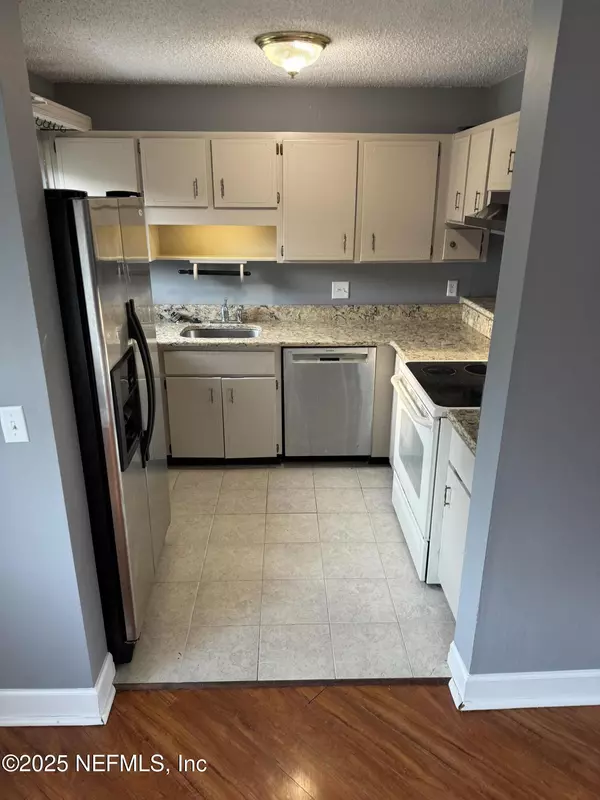 Fernandina Beach, FL 32034,925 TARPON AVE #7