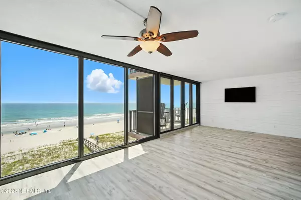 Jacksonville Beach, FL 32250,601 S 1ST ST #6H