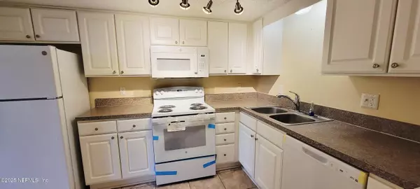 Jacksonville, FL 32277,3401 TOWNSEND BLVD #314