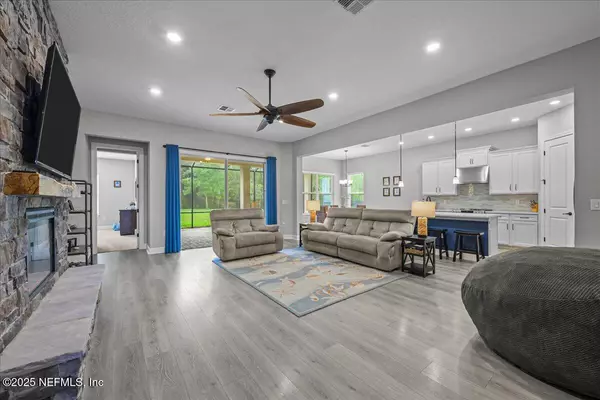 Fernandina Beach, FL 32034,85325 CHAMPLAIN DR