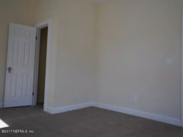 Jacksonville, FL 32206,1913 REDELL ST