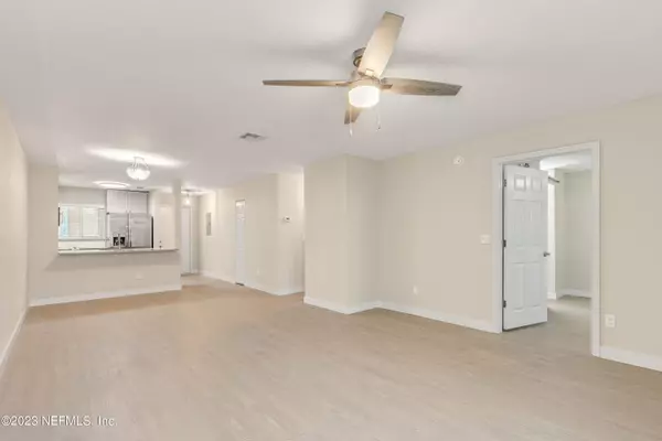 Ponte Vedra Beach, FL 32082,5 ARBOR CLUB DR #105