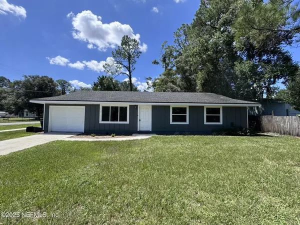 8204 ARNOT ST, Jacksonville, FL 32220