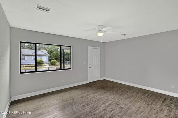 Jacksonville, FL 32254,3055 2ND ST CIR