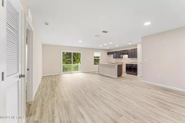 Jacksonville, FL 32208,2626 SANDRA LN