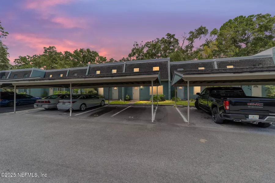 501 SW 75TH ST #H-6, Gainesville, FL 32607