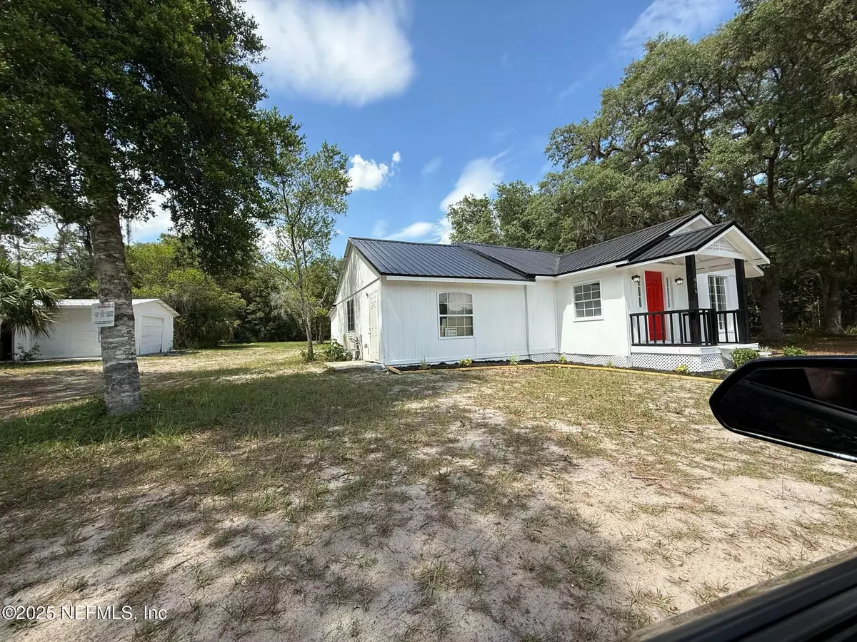Hollister, FL 32147,656 STATE ROAD 20