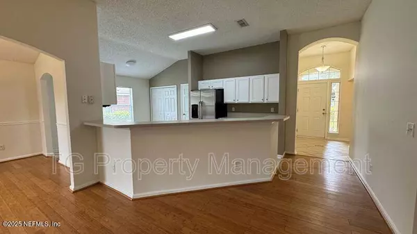 Jacksonville, FL 32244,9583 STRATHAM CT