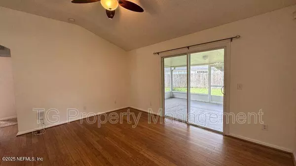 Jacksonville, FL 32244,9583 STRATHAM CT