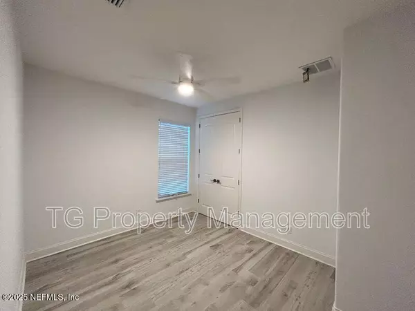 St. Augustine, FL 32092,33 ROSE DEW DR