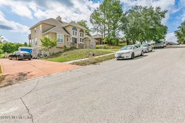 Jacksonville, FL 32225,4429 PLEASANT HILL DR