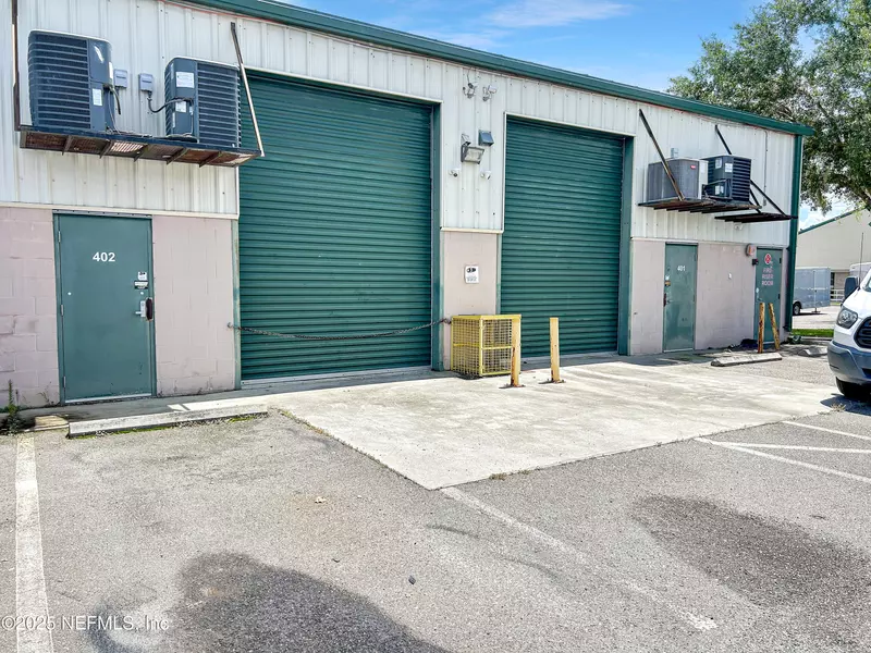 1635 FARM WAY #401 & 402, Middleburg, FL 32068