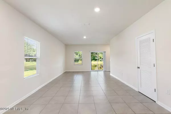 Jacksonville, FL 32256,7632 LEGACY TRL