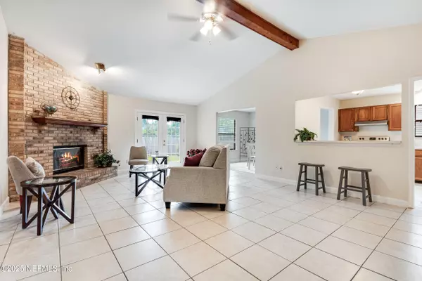 Jacksonville, FL 32225,2948 SAFESHELTER DR W