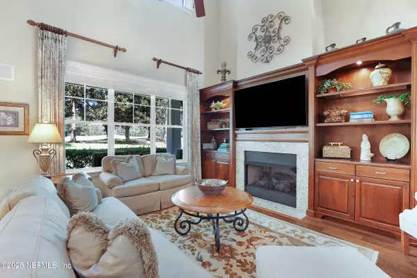 Fernandina Beach, FL 32034,94040 HEMLOCK CT
