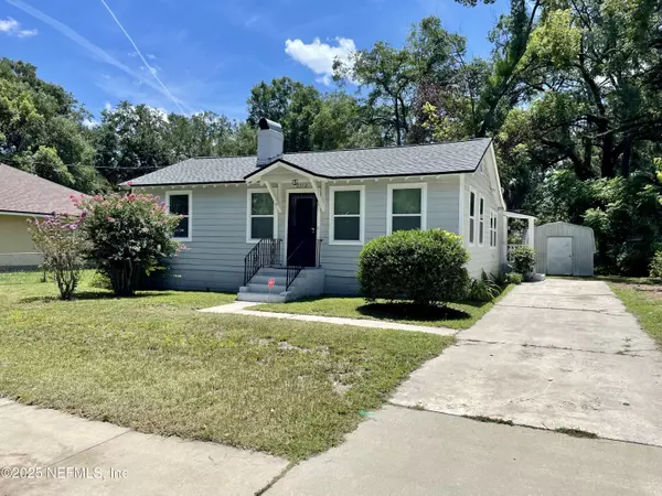 2112 SESSIONS LN, Jacksonville, FL 32207