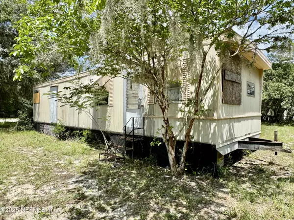Interlachen, FL 32148,267 LAKEVIEW CT