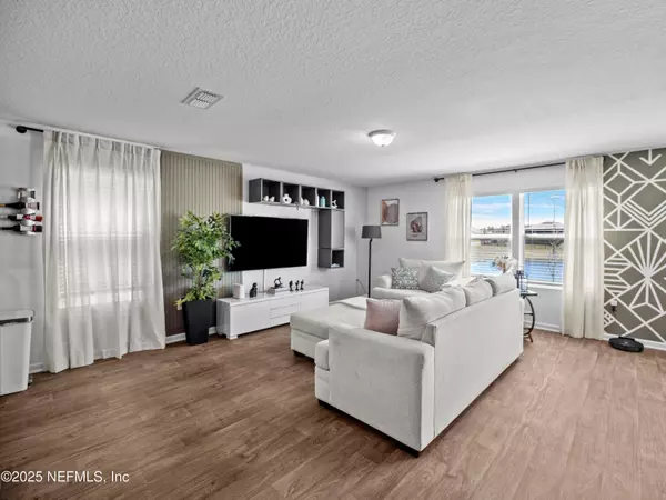 Green Cove Springs, FL 32043,2741 OAK STREAM DR