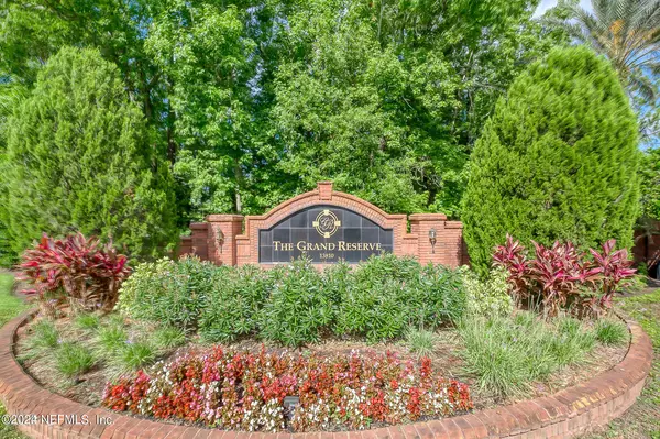 13810 SUTTON PARK DR N #918, Jacksonville, FL 32224