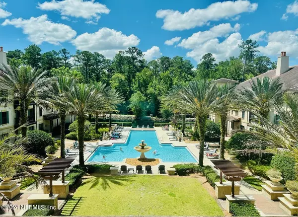 St. Augustine, FL 32092,955 REGISTRY BLVD #210
