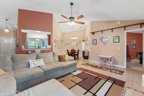 Jacksonville, FL 32223,11494 ST JOSEPHS CT