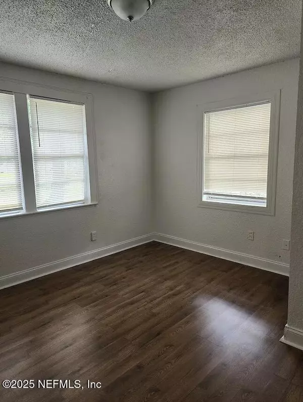 Jacksonville, FL 32254,1050 HOOD AVE
