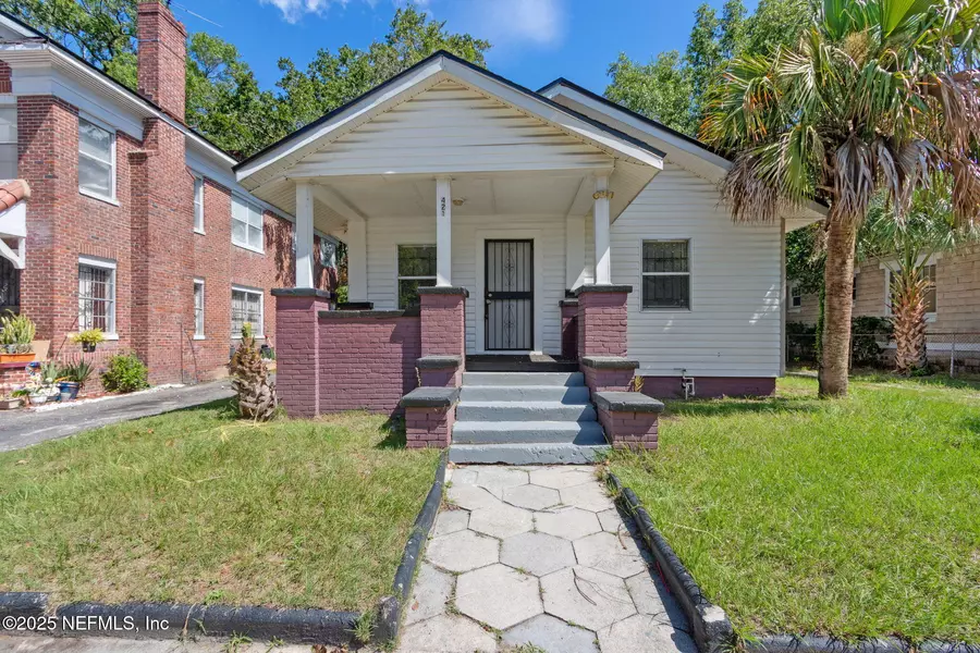 421 W 18TH ST, Jacksonville, FL 32206