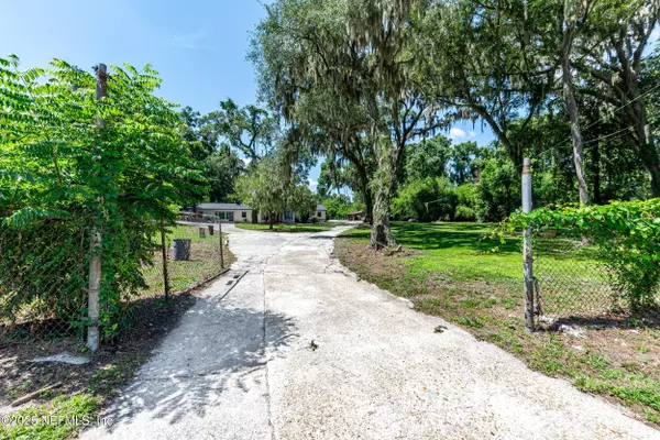 4154 TROUT RIVER BLVD, Jacksonville, FL 32208