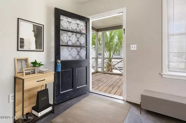 Jacksonville, FL 32210,5146 SUNDERLAND RD