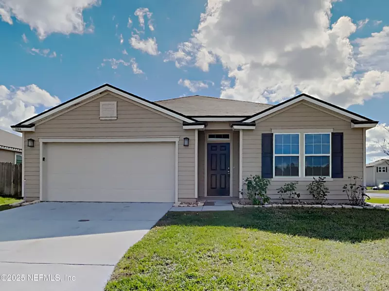 2209 PEBBLE POINT DR, Green Cove Springs, FL 32043
