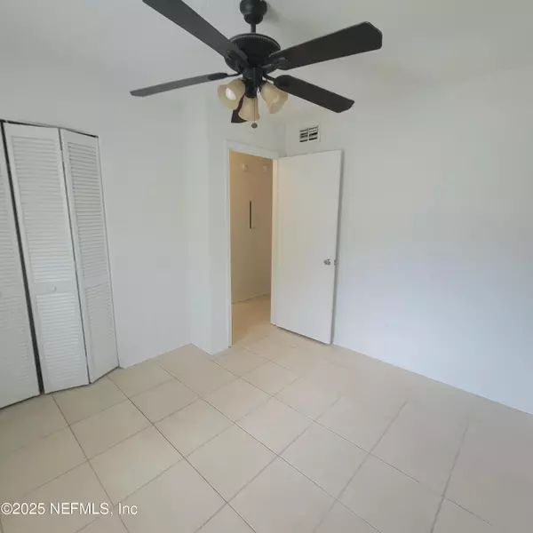 Jacksonville, FL 32210,5138 RICKER RD #2