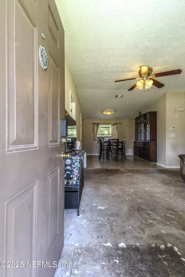 Jacksonville, FL 32221,8520 FROST ST N