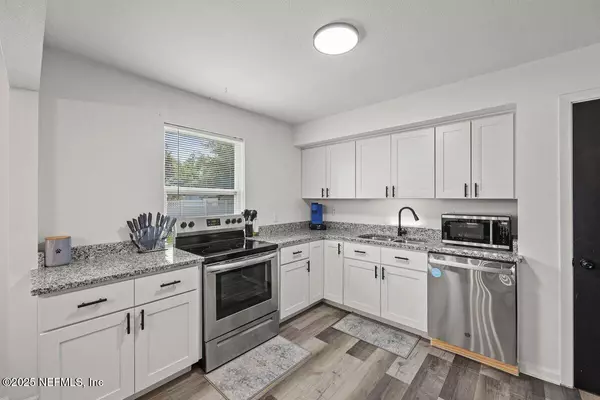 Jacksonville, FL 32244,6584 LARNE AVE