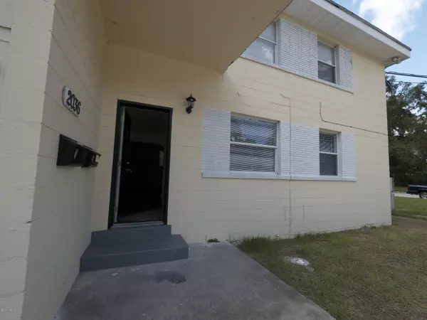 Jacksonville, FL 32207,2036 INWOOD TER #D