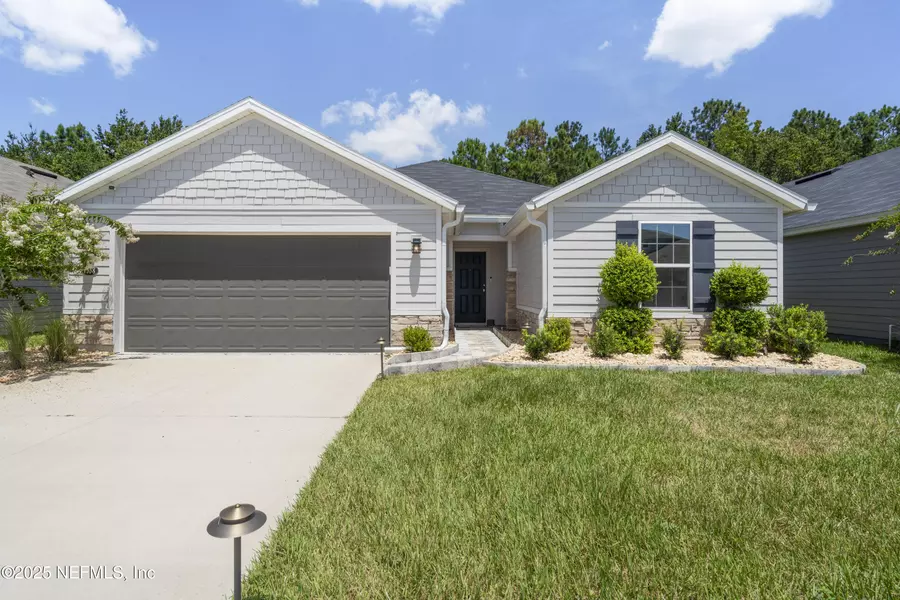 1558 TANOAN DR, Jacksonville, FL 32221