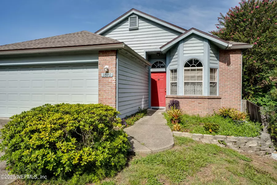 3610 BRIDGEWOOD DR, Jacksonville, FL 32277