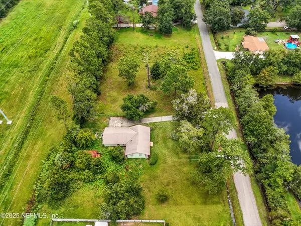 943 NOAH RD, Jacksonville, FL 32218