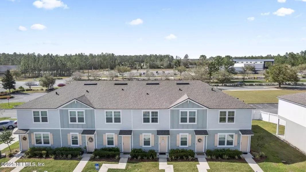 3933 OAK MILL RD, Orange Park, FL 32065
