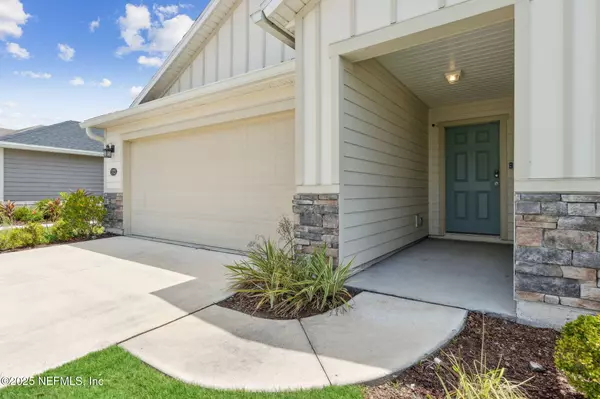 Jacksonville, FL 32256,13723 BROOKWATER DR