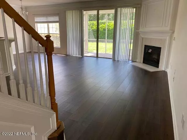 11177 W CASTLEMAIN CIR, Jacksonville, FL 32256