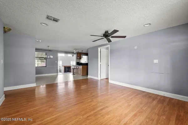 Orange Park, FL 32073,360 CANIS DR W