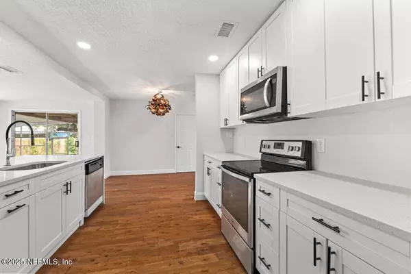 Jacksonville, FL 32224,12031 ANTIBES ST