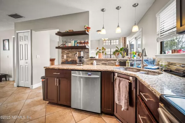 Jacksonville, FL 32244,8135 SETTLERS LANDING TRL N