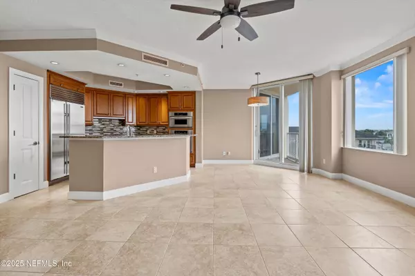 Jacksonville Beach, FL 32250,1031 1ST ST S #201