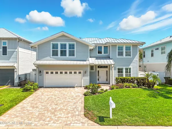 Jacksonville Beach, FL 32250,227 40TH AVE S