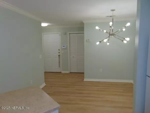 Jacksonville, FL 32224,3591 KERNAN BLVD S #131