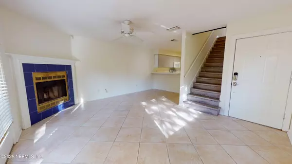 Atlantic Beach, FL 32233,124 MAGNOLIA ST