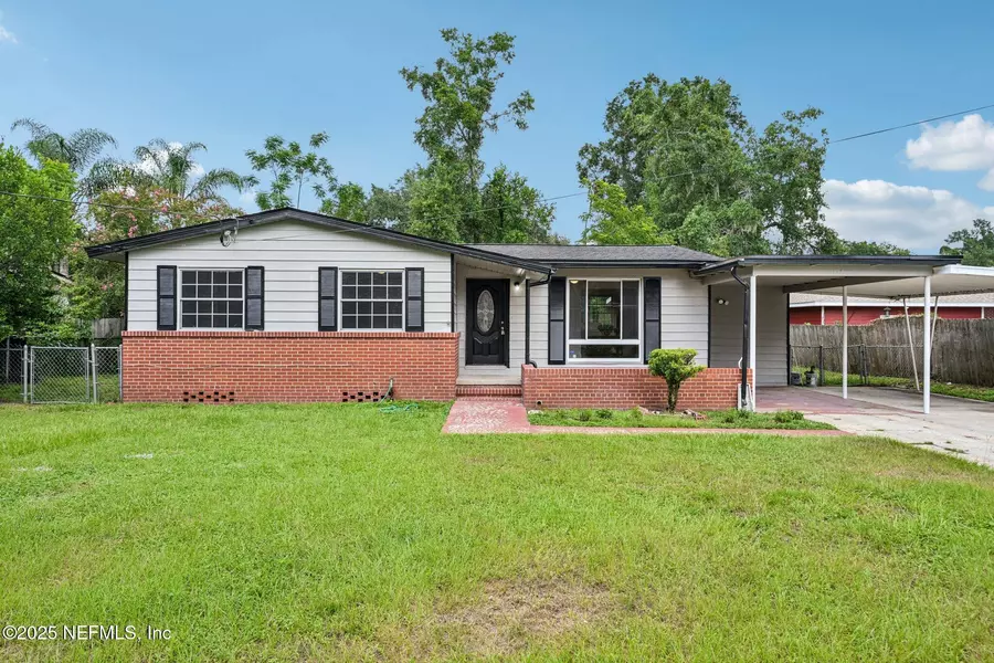 6013 WOODSIDE DR, Jacksonville, FL 32210