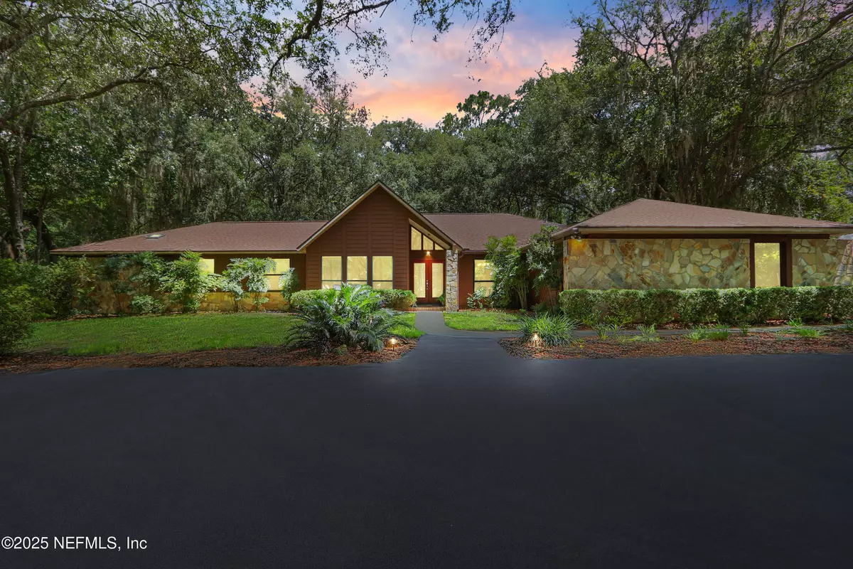 Starke, FL 32091,205 S LAKEWOOD DR