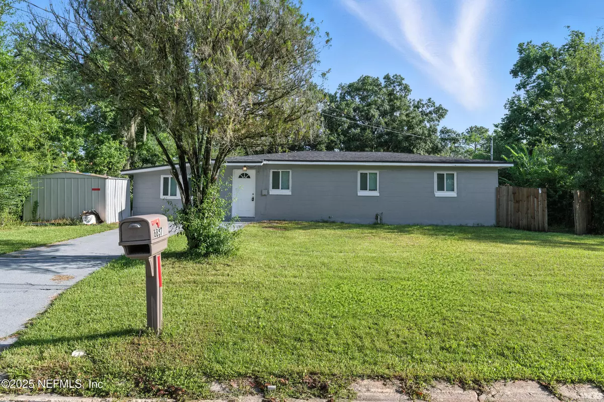 Jacksonville, FL 32210,6857 S MISS MUFFET LANE